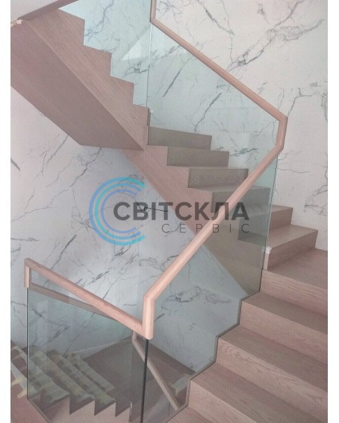 Стеклянные перила